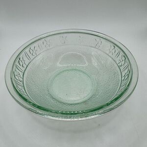 Vintage Recycled Art Glass “Daisy” Bowl — Celery Green, Approx 5.5″ x 1″